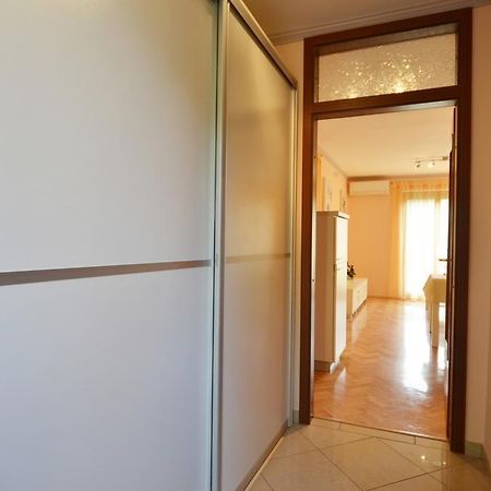 Apartments Benussi 1045 Ровин Екстериор снимка